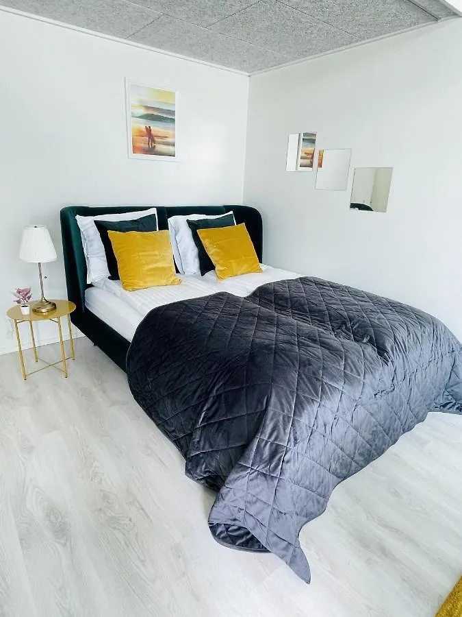 Aday - Harbor Groundfloor Own Entrance - Studio Aalborg Apartment